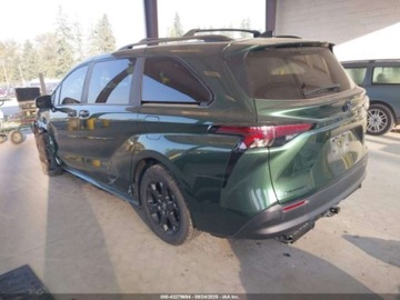 Toyota Sienna III 2025 Toyota Sienna Woodland Edition 2025 2.5l 2.5 Hybryda 245KM, zdjęcie 3