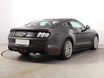 Ford Mustang VI Convertible 2.3 EcoBoost 317KM 2016 Ford Mustang 2.3 EcoBoost, Salon Polska, zdjęcie 4