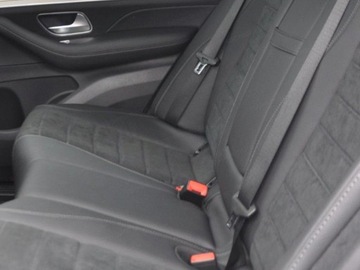 Mercedes GLE V167 SUV Facelifting 2.0 300d 269KM 2025 MERCEDES-BENZ GLE 300 d 4-Matic AMG Line 2.0 (269KM) 2025, zdjęcie 12