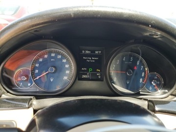 Maserati GranTurismo 4.7 i 440KM 2012 Maserati GranTurismo 2012 Maserati Granturismo S 4.7 Benzyna 440KM, zdjęcie 9