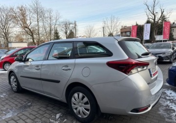 Toyota Auris II Touring Sports Facelifting 1.33 Dual VVT-i 99KM 2017 Toyota Auris salon Polska, serwis ASO Toyota, Gwarancja 1.3 Benzyna 99KM, zdjęcie 19