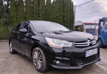 Citroen C4 II Hatchback 5d 1.6 HDi 112KM 2012 Citroen C4 2012r, 1.6 HDI. Uszkodzony lewy przod. 1.6 Diesel 112KM