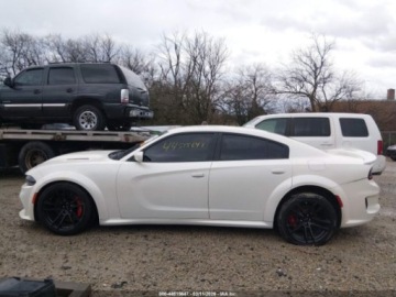 Dodge Charger VII 6.2 V8 717KM 2021 Dodge Charger Srt Hellcat Widebody 2021 6.2 Benzyna 717KM, zdjęcie 2