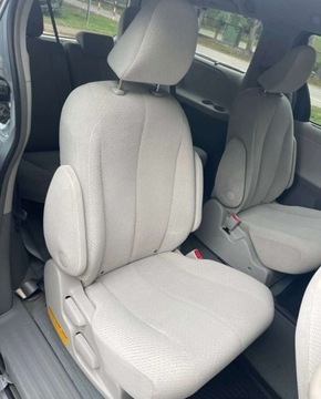 Toyota Sienna III 3.5 V6 266KM 2012 Toyota Sienna 3.5 BLPG 266Ps 4x4 Automat Navi 7 foteli Kamera Bezwypadkowa, zdjęcie 6