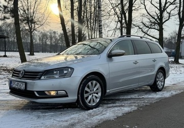 Volkswagen Passat B7 Variant 1.4 TSI BlueMotion 122KM 2012 Volkswagen Passat Variant Navi, PDC, zadbany, serwisowany 1.4 Benzyna 122KM