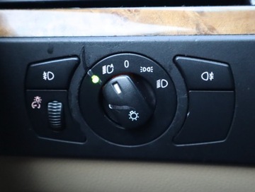 BMW Seria 5 E60 Sedan 2.5 525i 218KM 2005 BMW 5 525i, GAZ, Automat, Xenon, Klima, zdjęcie 24