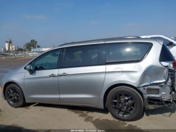 Chrysler Pacifica II 2019 Chrysler Pacifica 2019 Chrysler Pacifica Touring L Plus FWD 3.6 Benzyna, zdjęcie 12
