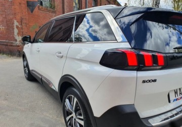 Peugeot 5008 II Crossover 1.5 BlueHDI 130KM 2018 Peugeot 5008 GT-Line Full LED Panorama Masaze GetHelp 1.5 Diesel, zdjęcie 6