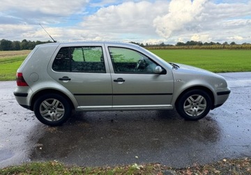 Volkswagen Golf IV Hatchback 1.4 16V 75KM 2002 Volkswagen Golf Special, klimatyzacja, oryginalny lakier, zadbany 1.4 75KM, zdjęcie 3
