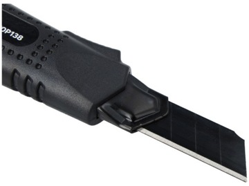 Nóż nożyk tapeciak wysuwane ostrza 18mm W70P138