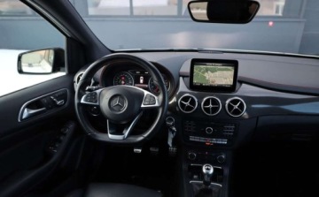 Mercedes Klasa B W246 Sports Tourer Facelifting 1.6 200 156KM 2016 Mercedes-Benz Klasa B Mercedes-Benz Klasa B 200 UrbanStyle Edition 1.6, zdjęcie 31