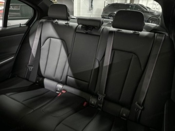 BMW Seria 3 G20-G21 Limuzyna 2.0 320i 184KM 2026 BMW Seria 3 320i xDrive Sport Sedan 2.0 (184KM) 2026, zdjęcie 12