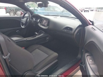 Dodge Challenger III 2022 Dodge Challenger 2022 Dodge Challenger SXT RWD 3.6 Benzyna 303KM, zdjęcie 4