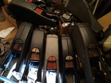 LOKETNÍ OPĚRKA DO MERCEDES W 211