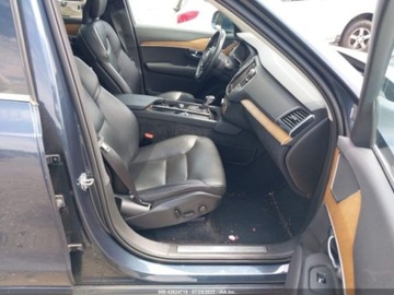 Volvo XC90 II 2021 Volvo XC 90 T6 momentum 7 passenger 2.0 Benzyna 316KM, zdjęcie 9