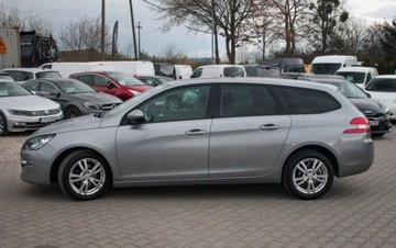 Peugeot 308 II SW 1.2 PureTech 110KM 2015 Peugeot 308 swiezo sprowadzony, zarejestrowany 1.2 Benzyna 110KM, zdjęcie 2