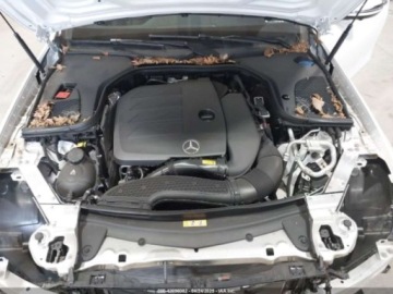 Mercedes Klasa E W214 2023 Mercedes-Benz Klasa E 350 4Matic 2023 2.0l 2.0 Benzyna 255KM, zdjęcie 10