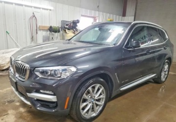 BMW X3 G01 SUV 2.0 30i 252KM 2018 BMW X3 Auta z USA - Zapytaj o wiecej ofert 2.0 Benzyna 252KM