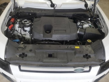 Land Rover Defender IV (L663) 2020 Land Rover Defender 110 SE 2020 3.0l 3.0 Benzyna 395KM, zdjęcie 6