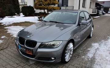 BMW Seria 3 E90-91-92-93 Limuzyna E90 320i 170KM 2009 BMW Seria 3 2.0 i Klimatyzacja automatyczna Podgrzewane fotele 1 rok gw