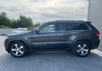 Jeep Grand Cherokee IV 2017 Jeep Grand Cherokee auto jak nowefull wersja summit overland 3.0 Diesel, zdjęcie 3