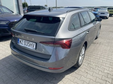 Skoda Octavia IV Kombi 2.0 TDI 115KM 2024 Škoda Octavia Skoda Octavia TDI Klimatronik