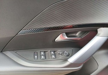 Peugeot 2008 II SUV 1.2 PureTech 130KM 2020 Peugeot 2008 185 2008 Allure 130KM Automat I wl. GWARANCJA 1.2 130KM, zdjęcie 17