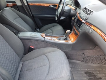 Mercedes Klasa E W211 Kombi S211 1.8 (200 Kompressor) 163KM 2004 Mercedes E E 200 Kompressor , Automat, Klima, zdjęcie 8