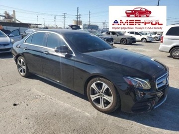 Mercedes Klasa E W213 2019 Mercedes-Benz Klasa E 2019r., E300 RWD, 2.0L 2.0 Benzyna 241KM