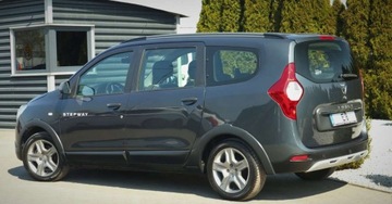 Dacia Lodgy Minivan Facelifting 1.3 TCe 130KM 2021 Dacia Lodgy (nr.113) Dacia Lodgy TCe 130 GPF (7-Sitzer) Stepway 1.3 Benzyna, zdjęcie 3