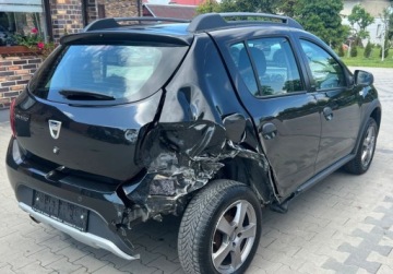 Dacia Sandero II Hatchback 5d Facelifting 0.9 TCe 90KM 2019 Dacia Sandero Stepway Klimatyzacja automatyczna Maly przebieg Fabryczne ra, zdjęcie 3
