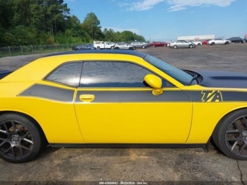 Dodge Challenger III 2017 Dodge Challenger Challenger rt 5.7 Benzyna 372KM, zdjęcie 6