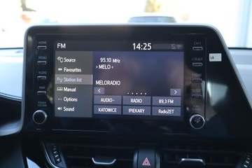 Toyota C-HR I Crossover Facelifting 1.8 Hybrid 122KM 2022 Toyota C-HR 1.8 Hybrid, Serwis ASO, Automat, zdjęcie 12