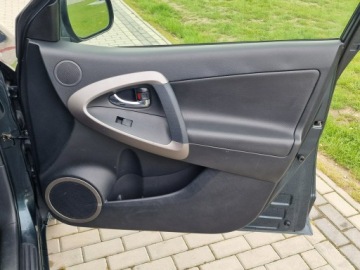 Toyota RAV4 III MPV 2.2 16V D-4D 177KM 2006 Toyota RAV-4 2.2d Cat 177KM 4X4 Skóra Navi Kamera, zdjęcie 24