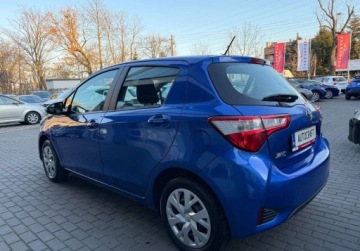 Toyota Yaris III Hatchback 5d Facelifting 2017 1.5 Dual VVT-iE 111KM 2017 Toyota Yaris CITY, salon Polska, Kamera, czujniki park. przod i tyl 1.5, zdjęcie 24