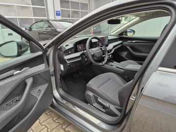 Skoda Superb III Liftback Facelifting 1.5 TSI 150KM 2025 Skoda Superb Selection 1.5 TSI DSG Auto z placu, zdjęcie 8