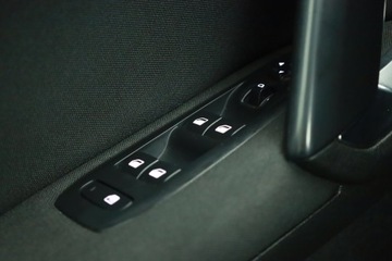 Peugeot 308 II SW Facelifting 1.5 BlueHDI 130KM 2019 Peugeot 308 1.5 BlueHDi, Salon Polska, Klima, zdjęcie 13