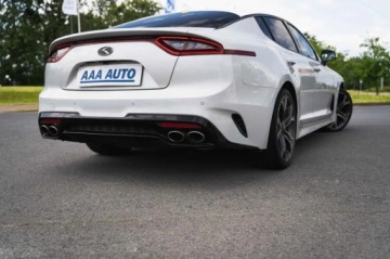 Kia Stinger Liftback 3.3 T-GDi 370KM 2018 Kia Stinger 3.3 T-GDI, Serwis ASO, 4X4, Automat, zdjęcie 12