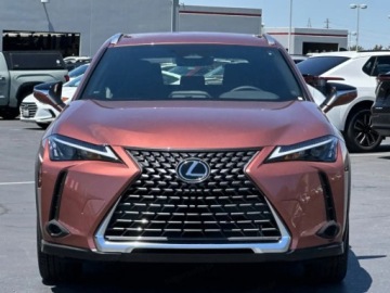 Lexus UX Crossover Facelifting 2.0 300h 199KM 2025 300h Business 2.0 199KM | System Martwego Pola, zdjęcie 2