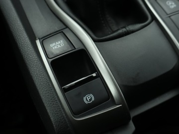 Honda Civic X Hatchback 5d 1.0 VTEC TURBO 126KM 2019 Honda Civic 1.0 VTEC Turbo, Salon Polska, zdjęcie 15