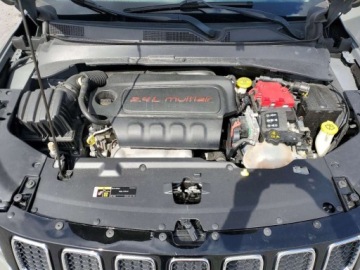 Jeep Compass II 2020 Jeep Compass 2020 Jeep Compass LIMITED 2.4 Benzyna 180KM, zdjęcie 11