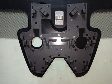 SKLO (OKNO) PŘEDNÍ RENAULT ARKAN (2019-) KAMERA SENSOR ACUSTIC