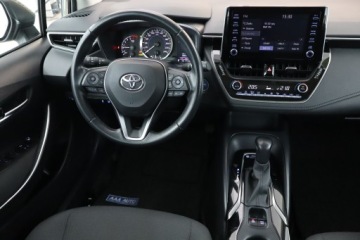 Toyota Corolla XII Sedan 1.8 Hybrid 122KM 2022 Toyota Corolla 1.8 Hybrid, Salon Polska, zdjęcie 6