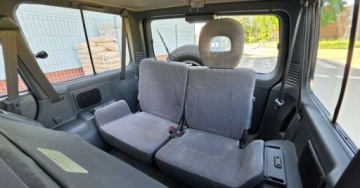 Mitsubishi Pajero III 2.5 TD 115KM 2004 Mitsubishi Pajero LONG 2.5 TDI Klima Blokada 7 Foteli HAK 2.5 Diesel 115KM, zdjęcie 9