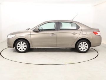 Peugeot 301 Sedan 1.2 PureTech 82KM 2015 Peugeot 301 1.2 PureTech, Salon Polska, zdjęcie 2