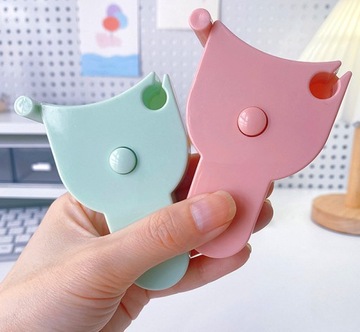 Сантиметровая мера для измерения окружности тела 150 см.