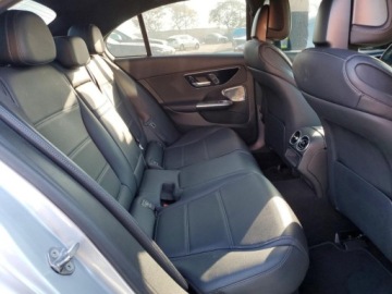 Mercedes Klasa C W206 Limuzyna 2.0 300 258KM 2022 Mercedes-Benz Klasa C 2022r., C 300 4matic, 2L, od ubezpieczalni 2.0 259KM, zdjęcie 8