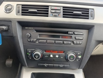 BMW Seria 3 E90-91-92-93 Touring E91 2.0 320i 170KM 2010 2.0 320I 170KM e91, Manual, Do poprawek blacharskich BMW Seria 3, zdjęcie 12