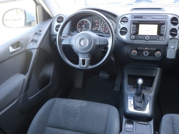 Volkswagen Tiguan I SUV Facelifting 2.0 TDI CR DPF BlueMotion 140KM 2013 VW Tiguan 2.0 TDI, 4X4, DSG, Navi, Klima, zdjęcie 6