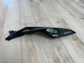 Kawasaki ZX 400 Ninja Ogon Zadupek Prawy